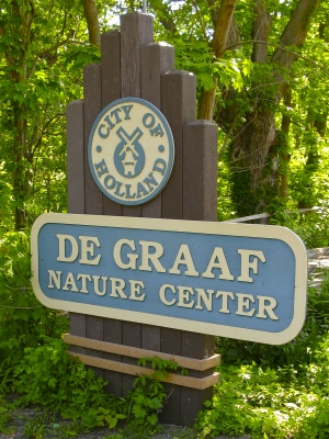 DeGraaf_Nature_Center-IMG_0229-400px